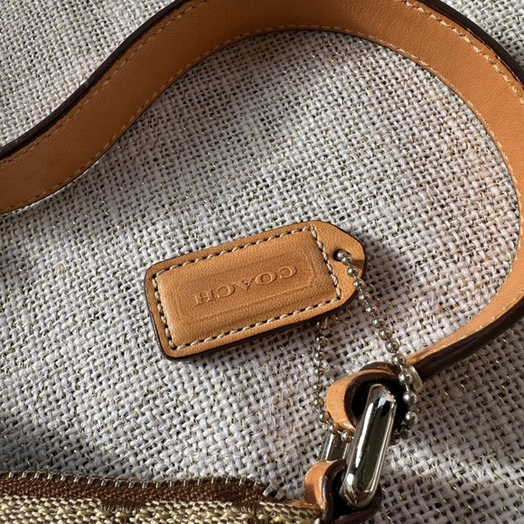 Coach Y2K Mini Soho Buckle Bag (E3U-6362) - Picture 10 of 15